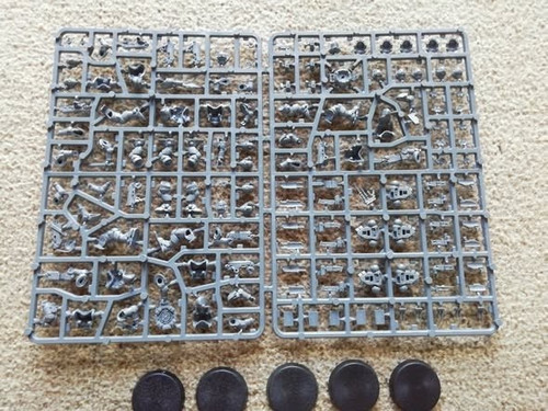 Warhammer space marines - space,