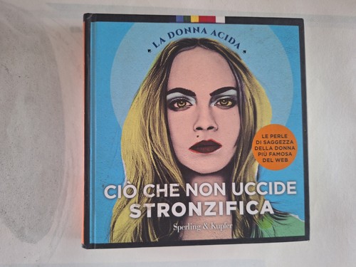 Donna acida ciò che non - donna, acida,